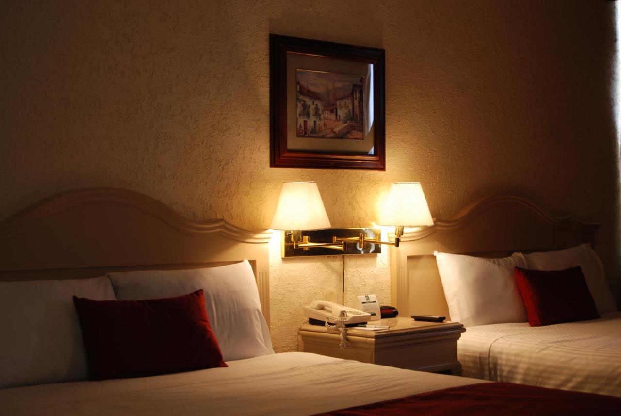 Hotel Quality Inn Aguascalientes Kültér fotó